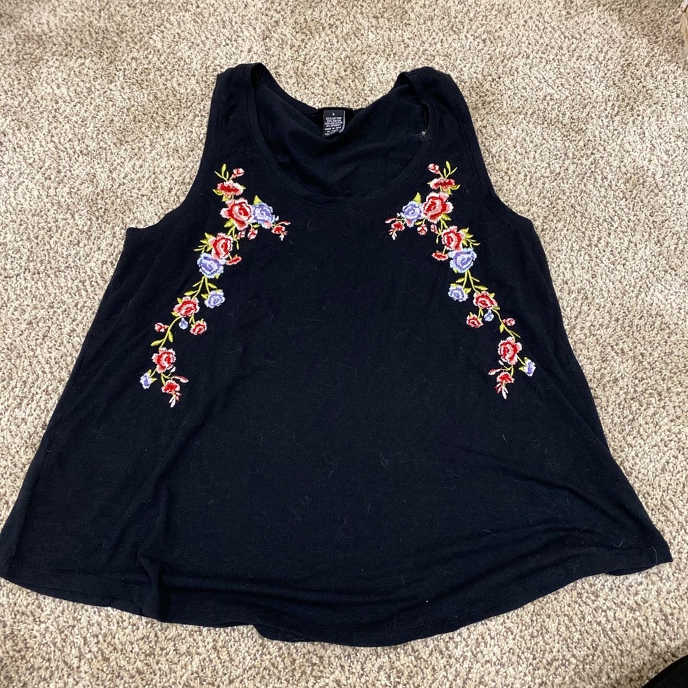 Rue 21 Tank